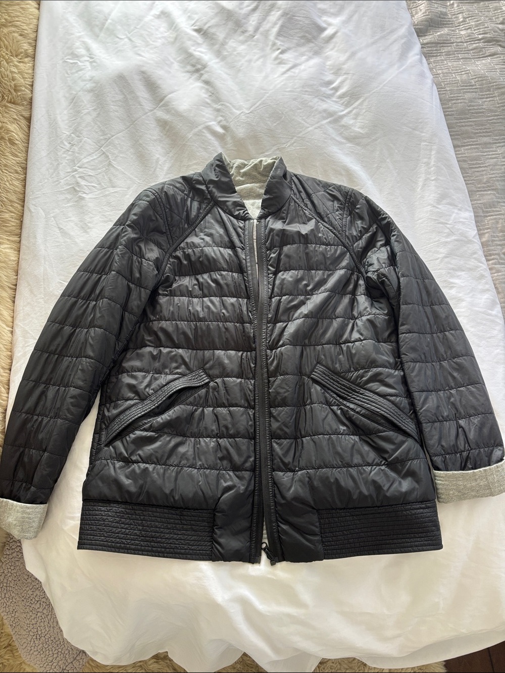 Lululemon Lightweight Quilted Black Puffer Jacket reversible